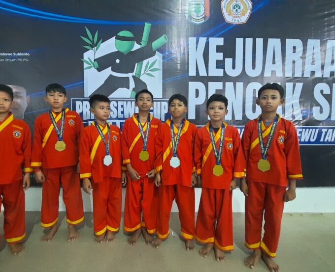 Prestasi Pada ajang Kejuaraan Pencak Silat Pringsewu Cup 3 Prestasi Pada ajang Kejuaraan Pencak Silat Pringsewu Cup 3